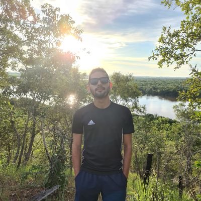 _carloseduuh's profile picture. Flamenguista ❤🖤 - Cristão 💙 - Pai de menino 👦💙