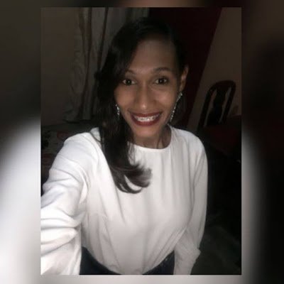 MayraEsmeyra's profile picture. 