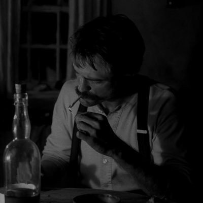 muhammedalhart7's profile picture. - الا تشعر بأنك اهملتني كثيراً؟