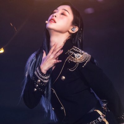 I believe in Lee Gahyeon Supremacy 🛐