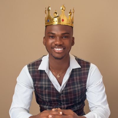 THE KING OF ENTERTAINMENT HIMSELF 👑 || Weddings and Events' Emcee/Host🎙️🌍 | Brand Influencer📊 | Content & Fitness🎬