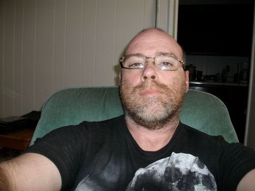 I am a single male , never married who enjoys the outdoors , moonlight walks and romantic evenings with special lady, slow dancing and most music