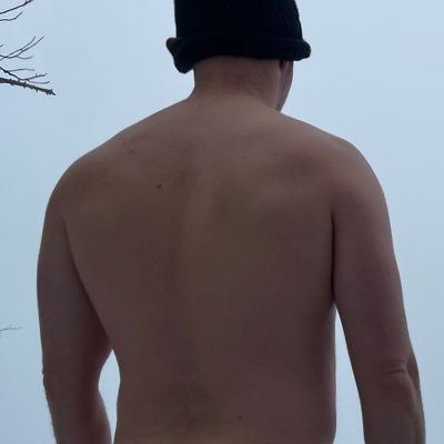 A guy who loves hiking, taking pictures of his butt and munching on hot ass #buttmuncher #assmuncher #lickass #asslicker #feltch #rimming #rimmyass #rimmass