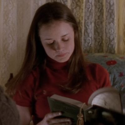 studyinganii's profile picture. studytwt