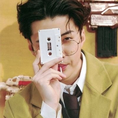 sehosunshine's profile picture. 𝑬𝒗𝒆𝒏 𝒊𝒇 𝑰’𝒎 𝒃𝒐𝒓𝒏 𝒂𝒈𝒂𝒊𝒏, 𝑰 𝒄𝒂𝒏’𝒕 𝒃𝒆 𝒘𝒊𝒕𝒉 𝒂𝒏𝒚𝒐𝒏𝒆 𝒃𝒖𝒕 𝒚𝒐𝒖
