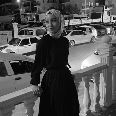 ftmakzlts32's profile picture. 