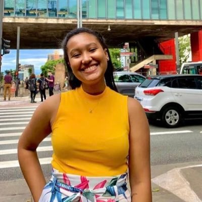 luaprsx's profile picture. Ainda n sei se gosto dessa rede | med unicamp LX