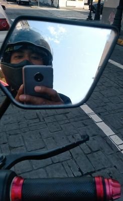Fe en Dios 🙏
soltero 🔥
madre : Respeto
padre : Bruce Wayne
yhavhe entendiste . 👁️ 🙏