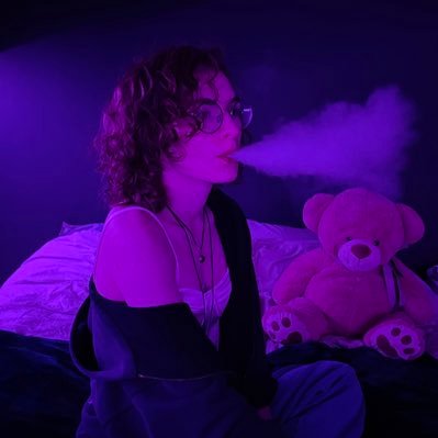 Boucleaa's profile picture. boucle la avec moi !