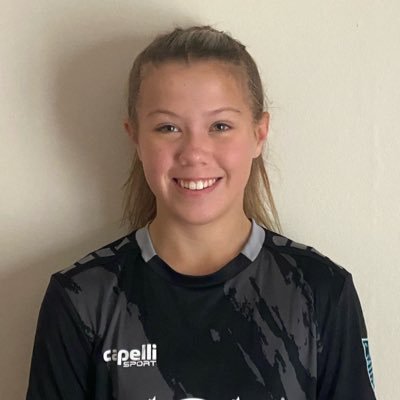 Grad Year: 2026
#14
Chicago Inter 2008 ECNL, Center Back/ Outside Back/Def. Mid.