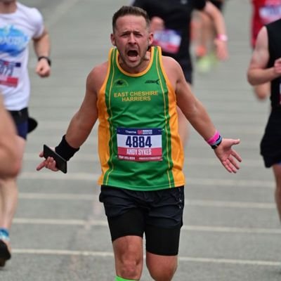 Runner for East Cheshire Harriers 🔰
❤#Trance 🎧 ❤️#Football⚽
Andy♥Katie♥Zac♥PixieBelle♥
5K 18:23 - 10K 38:36 - Half 1:22:00 Marathon 2:54:38 1️⃣0️⃣