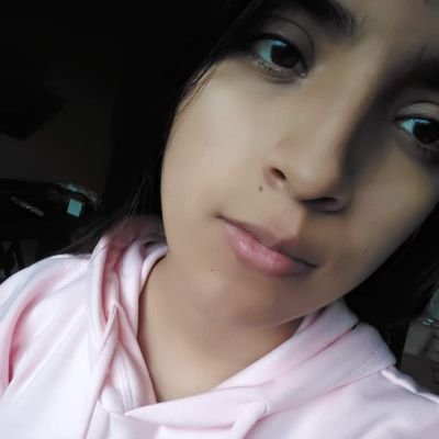 AbiIza21's profile picture. 