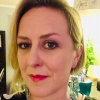 Emma Hutton 🧡🏳️‍⚧️ (@emmaleehutton) Twitter profile photo