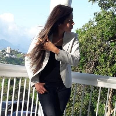 Periodista d profesión, Misionera d corazón y acción! #sirviendoconamor #regalodeDios Salmos127:1 Si Dios no edifica la casa en vano trabajan los q la edifican