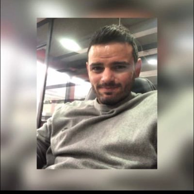 27 años. Venezuela. Riesgo y seguros. Day trader.