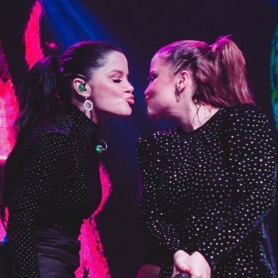 ᅠ ᅠ 𝑭𝒂̃ 𝒄𝒍𝒖𝒃𝒆 𝒑𝒂𝒓𝒂 𝒂𝒔 𝒈𝒆̂𝒎𝒆𝒂𝒔 𝒎𝒂𝒊𝒔 𝒂𝒎𝒂𝒅𝒂𝒔ᅠ ♡ᅠ ᅠ