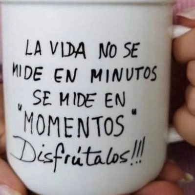 soy un tipo que hace lo que le gusta, Perito en Criminalistica y Balística Forense, Magister el Pol. Púb. en seguridad y feliz con su familia y albo de corazón