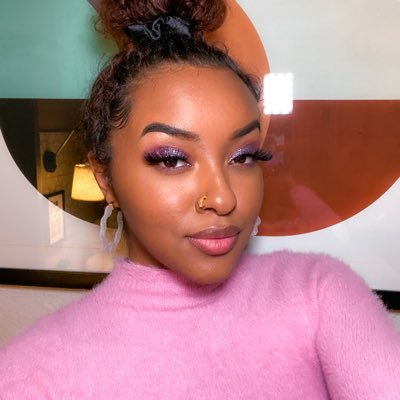 27 ✿ Poetry writer sometimes ✿ Texan ✿ Capricorn ✿ Insta: a.b.m