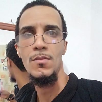 dorth_w's profile picture. Uma vírgula muda tudo