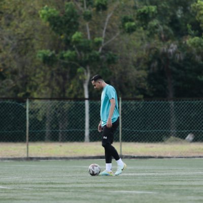 khairullannas's profile picture. moga yang baik baik saja #YNWA