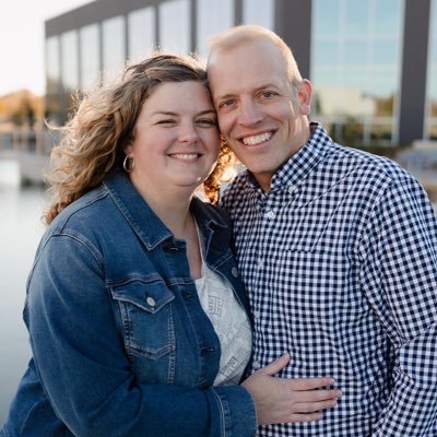 Wife, teacher, life-long learner who is striving to love Jesus more and learning to love people better. Oh and I LOVE all things K-State! 💜