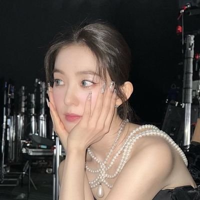 eu, jisoo e mina jogando valorant.
fujii kaze stan. (s!her) reserva: @fvryujin