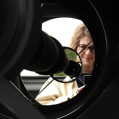 Astrophysics BS from UNM, PhD candidate at Caltech, and @astrobites author! Talk to me about exoplanets and stars in the radio! They/them