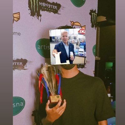 Yuvraj41015397's profile picture. 🏀 🎮