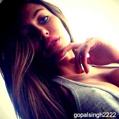 gopalsingh2222's profile picture. ↬ 🇦🇷 Fan Account
↬ All my admiration, love, support and respect for this wonderful spanish actress 🇪🇸❤️✨
↬ Official Instagram: penelopecruzoficial 🌹