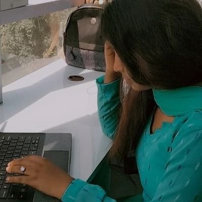 Nishu_hussain10's profile picture. Happy welcome in 2023.

Front end developer, #HTML5  #CSS3 #javascript #Reactjs #coding #webdevelopment #gamer