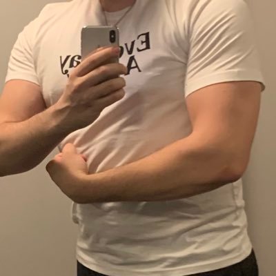 18+ Only Boston’s Favorite Bisexual Top. 8.5