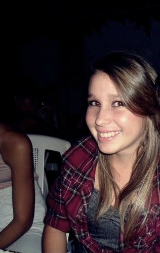 Sou infantil, sou chata, sou idiota, sou ciumenta, sou mimada, sou folgada, sou um turbilhão de coisas. Me processa!