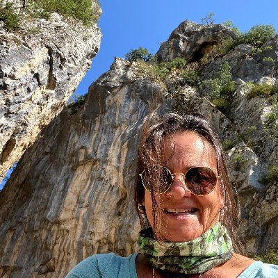 Maria Paravantes (Μαρία Παραβάντη) Profile
