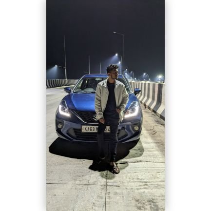 rohit_m18's profile picture. 