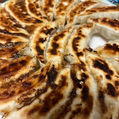 ____a_om_'s profile picture. 