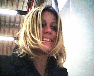 281cin's profile picture. Bisogna sorridere sempre Anche quando intorno è tutto buio Il sorriso illumina l'immenso Il sorriso è una virtù che a nessuno manca.