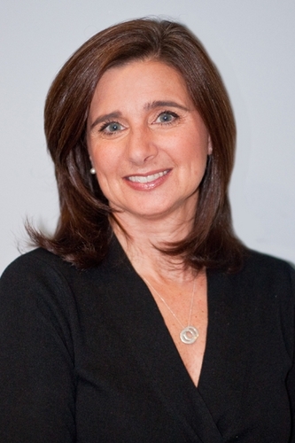 porsini's profile picture. Analyst, eMarketer