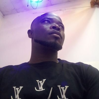LitinhoJ's profile picture. I am outstanding in all area of my life