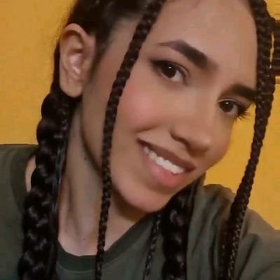 Foofoolynda's profile picture. لیندا صدام کن.