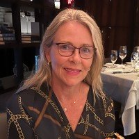 ladydawnbell's profile picture. Marketer and owner of Digital DNA Marketing 
Sailor, Ocean Traveler, Vlogger and owner of Blue Dot Voyages
Hiker and Lover of outdoors
Diver
Mom