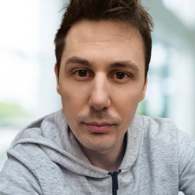 edbrdi's profile picture. 🦊 I code stuff