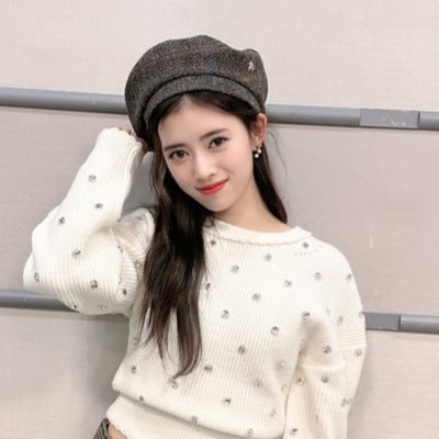 42yonee's profile picture. 🧡🩵💜💛💚🤍❤️🩷💙🌈🫧 withU❤️‍🔥RIMA🌹Llanu🍜