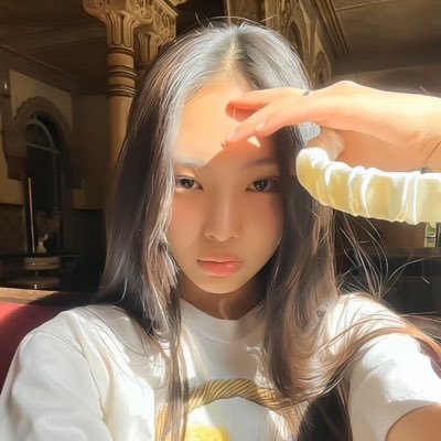 barbarobertz's profile picture. 🌟