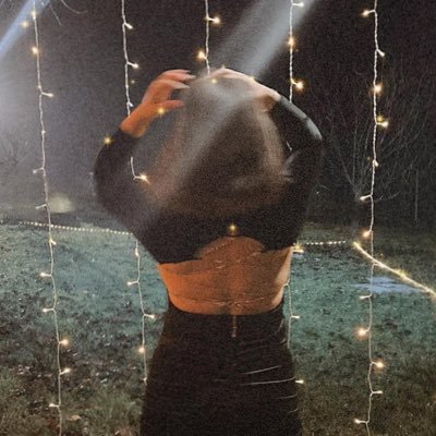 Francycerasale's profile picture. Futura psicologa in terapia