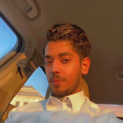 محد يخليني على مفرق طريق أنا الطريق من أوله لين آخره .