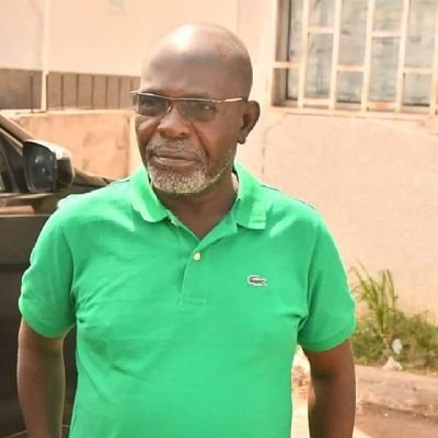 bakbedel's profile picture. Professeur de Lycée.