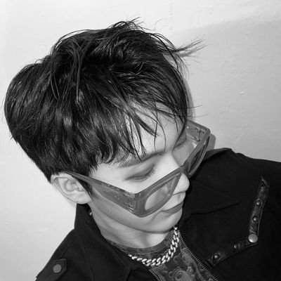 TaresaVaske's profile picture. IM BACK 😀
* Be Nice
* Be positive
* Look gorgeous