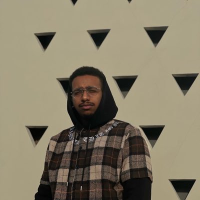 s.u.s.t🎓🇸🇩 “Being dead broke is the root of all evil Get money, my nigga, do good with your people”
