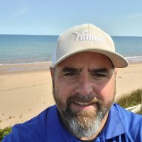 we wear caps and sleeves in this league (@rickyvaughn29) 's Twitter Profile