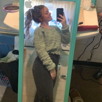 tana_strode's profile picture. mid east ‘24